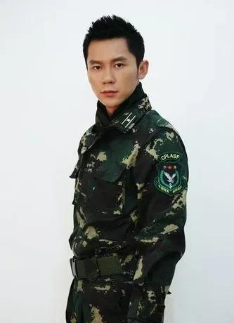 麻辣女兵的演员表(看麻辣女兵如何热血军旅)